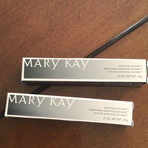 2 Perfecting concealer deep bronze